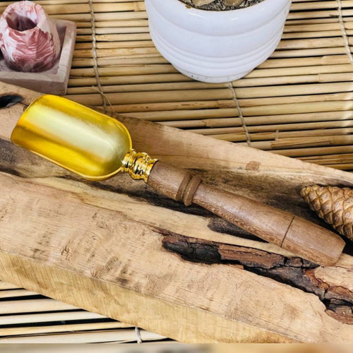 قاشق آجیل خوری دسته چوبی لوکس