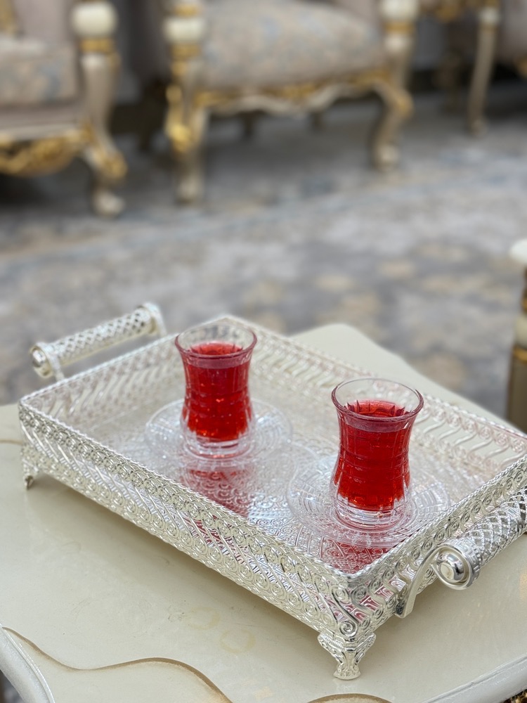 هایپرشعبانی.۱۶۹۰